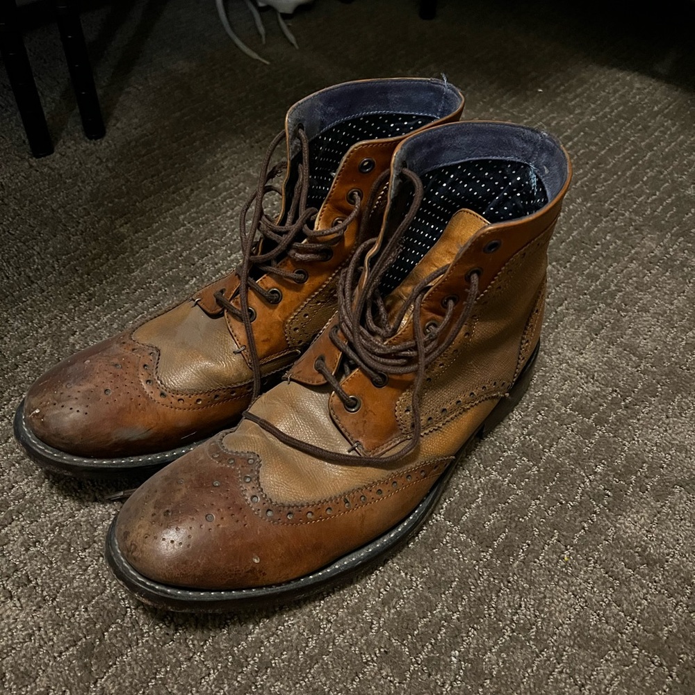 Ted Baker wingtip chelsea boots